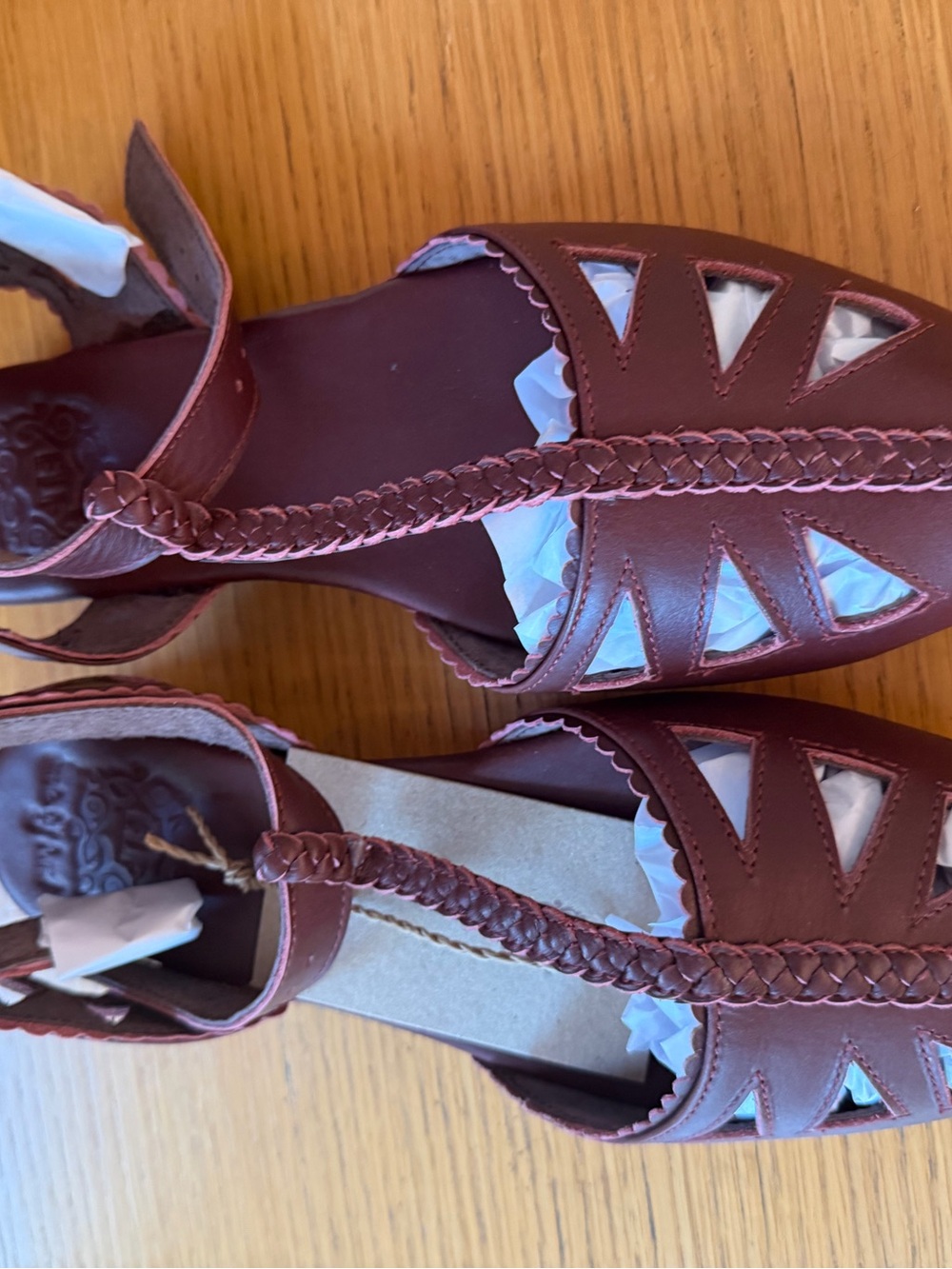 Bounty T-Strap Flats in vintage brown size 10 NWT